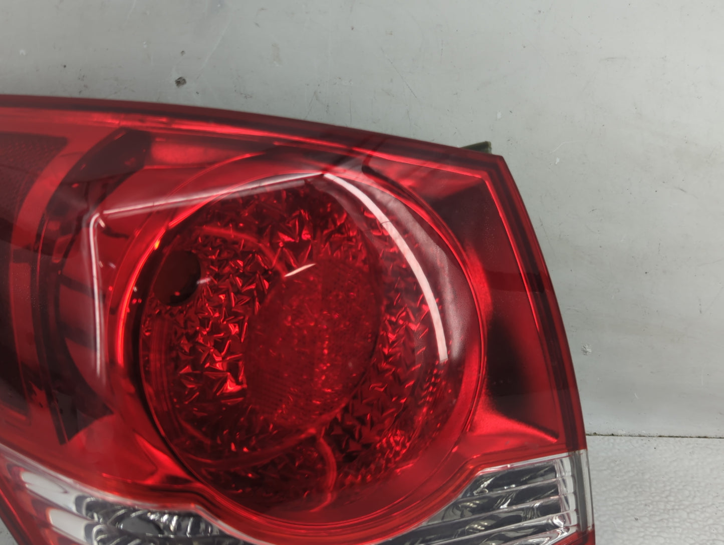 2011-2016 Chevrolet Cruze Tail Light Assembly Driver Left OEM Fits Fits 2011 2012 2013 2014 2015 2016 OEM Used Auto Parts - 