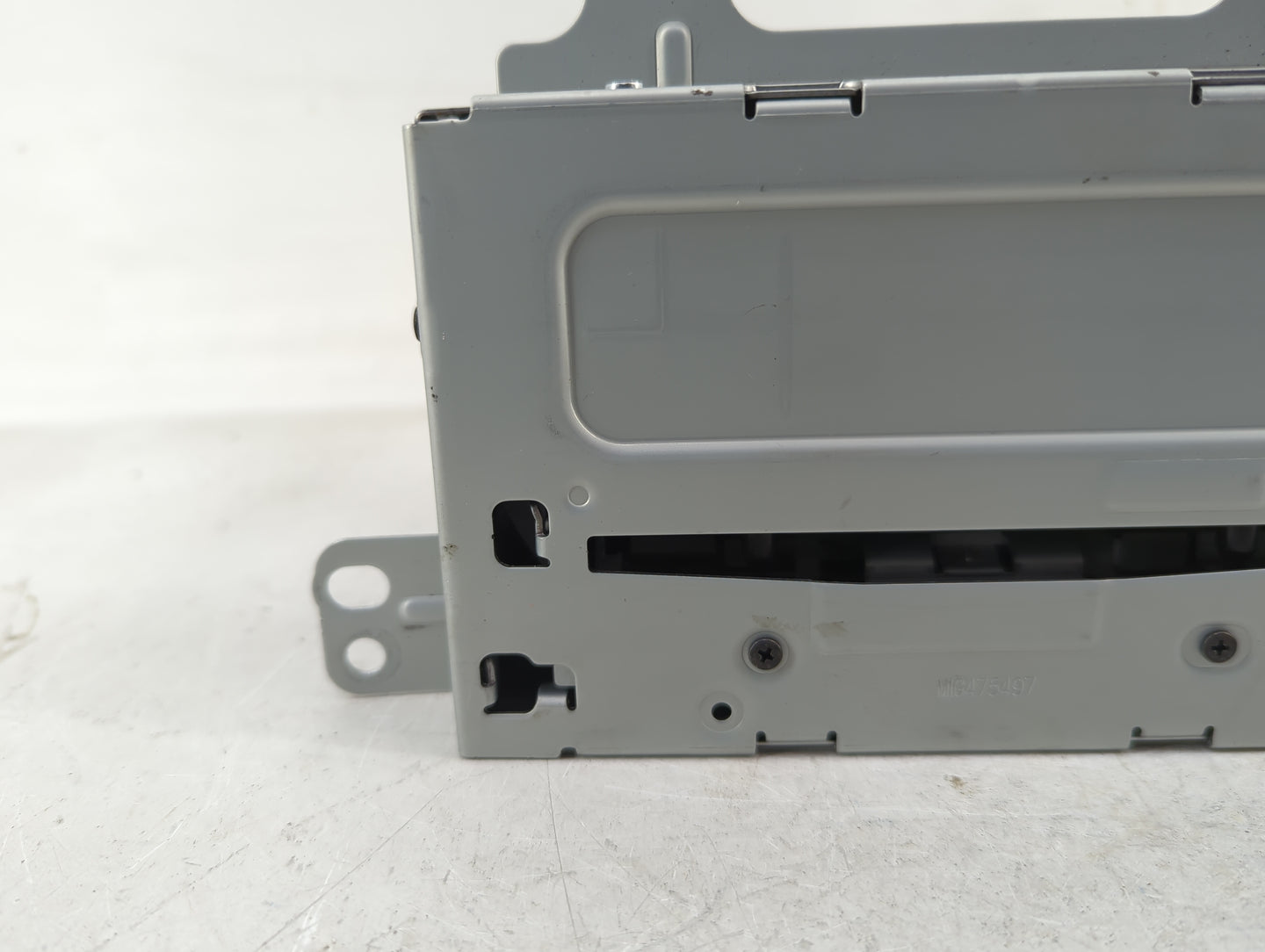 2011-2012 Chevrolet Cruze Radio AM FM Cd Player Receiver Replacement P/N:22870782 Fits Fits 2010 2011 2012 OEM Used Auto Par