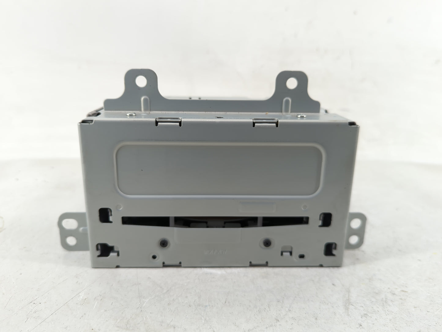 2011-2012 Chevrolet Cruze Radio AM FM Cd Player Receiver Replacement P/N:22870782 Fits Fits 2010 2011 2012 OEM Used Auto Par