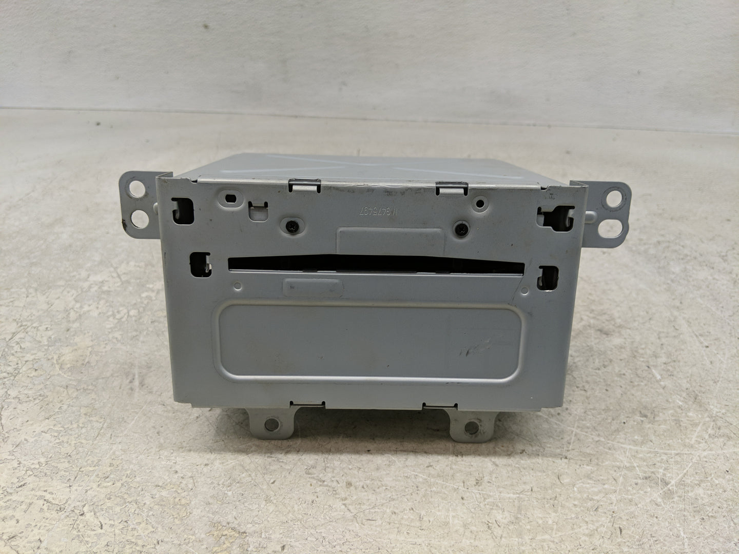 2012 Chevrolet Cruze Radio AM FM Cd Player Receiver Replacement P/N:22815634 Fits OEM Used Auto Parts - Oemusedautoparts1.co