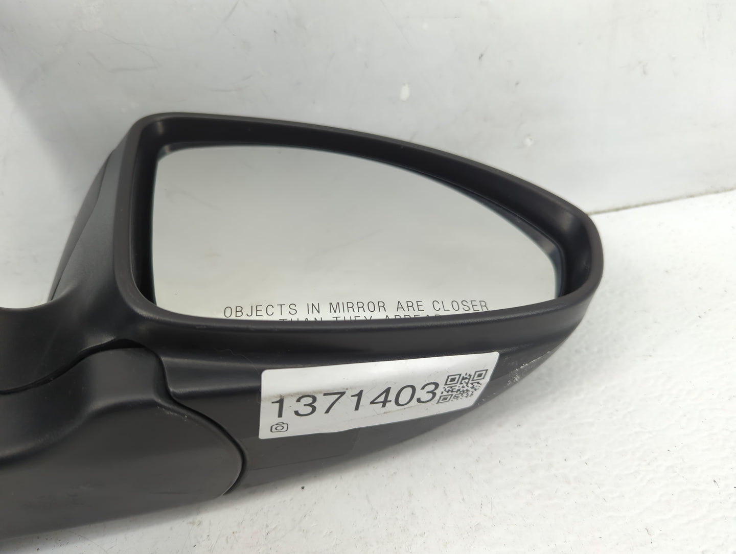 2011-2016 Chevrolet Cruze Passenger Side View Mirror - Right Door Mirror OEM Used - Oemusedautoparts1.com