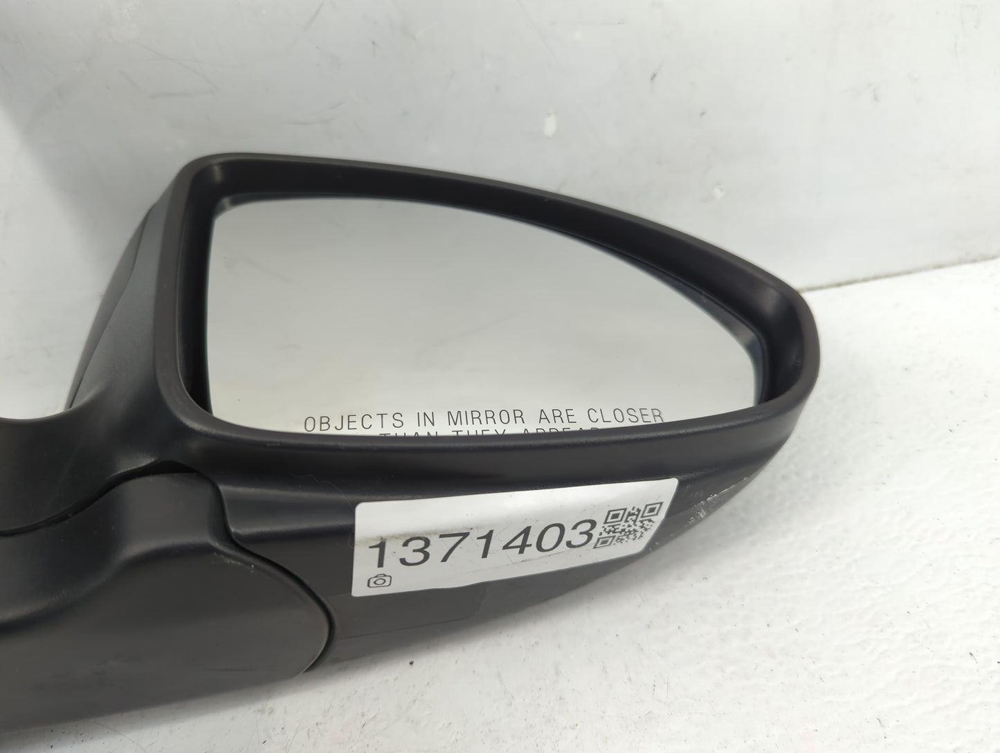2011-2016 Chevrolet Cruze Passenger Side View Mirror - Right Door Mirror OEM Used - Oemusedautoparts1.com