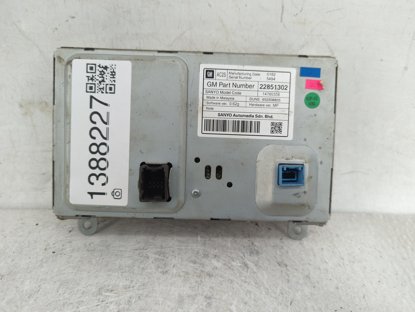 2012 Chevrolet Cruze Radio AM FM Cd Player Receiver Replacement P/N:22851302 Fits OEM Used Auto Parts - Oemusedautoparts1.co