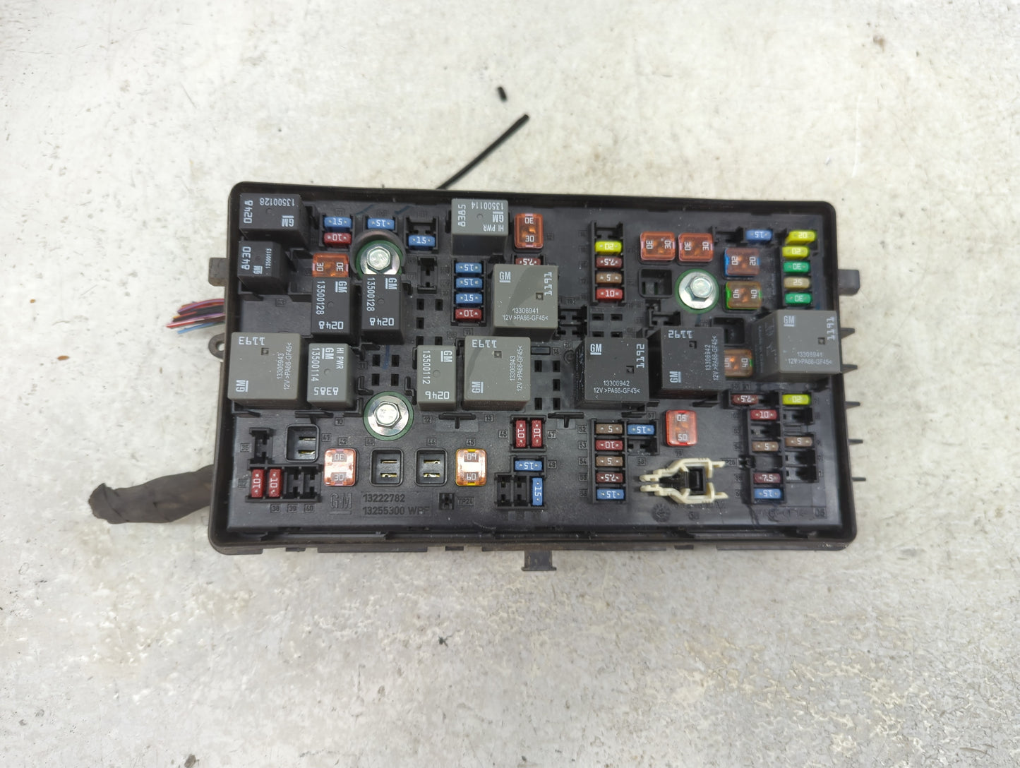 2011-2014 Chevrolet Cruze Fusebox Fuse Box Panel Relay Module P/N:812461952 Fits Fits 2011 2012 2013 2014 OEM Used Auto Part