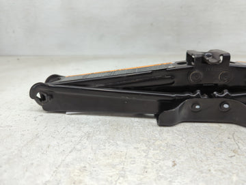 2012 Chevrolet Cruze Spare Scissor Car Jack