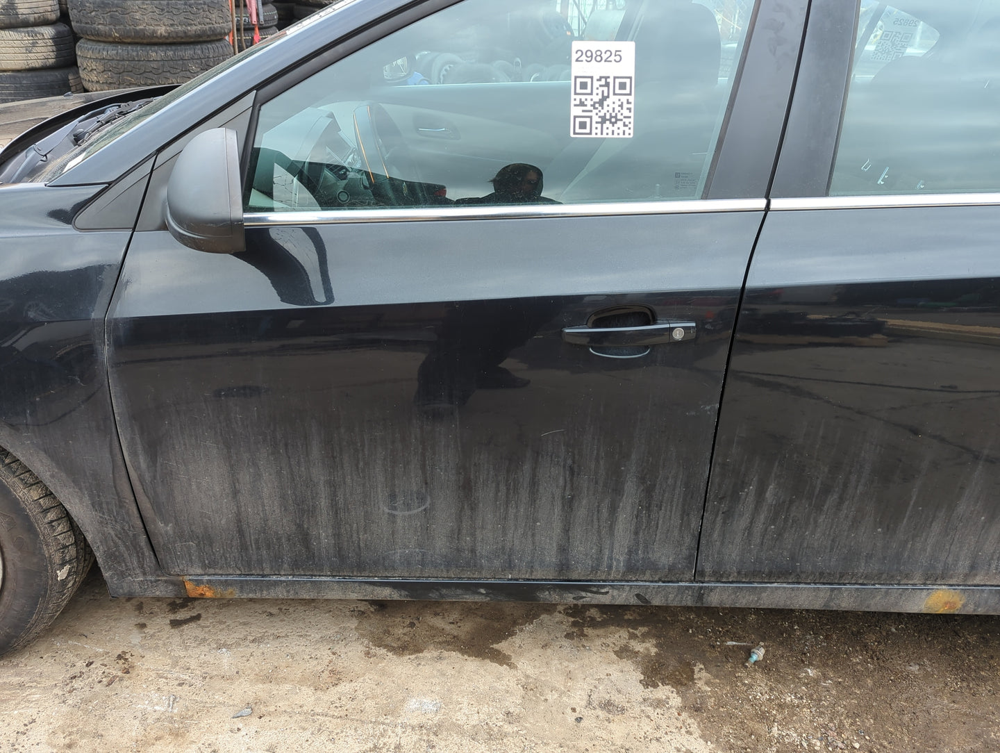 2012-2016 Chevrolet Cruze Driver Front Door Oem 1394846 - Oemusedautoparts1.com