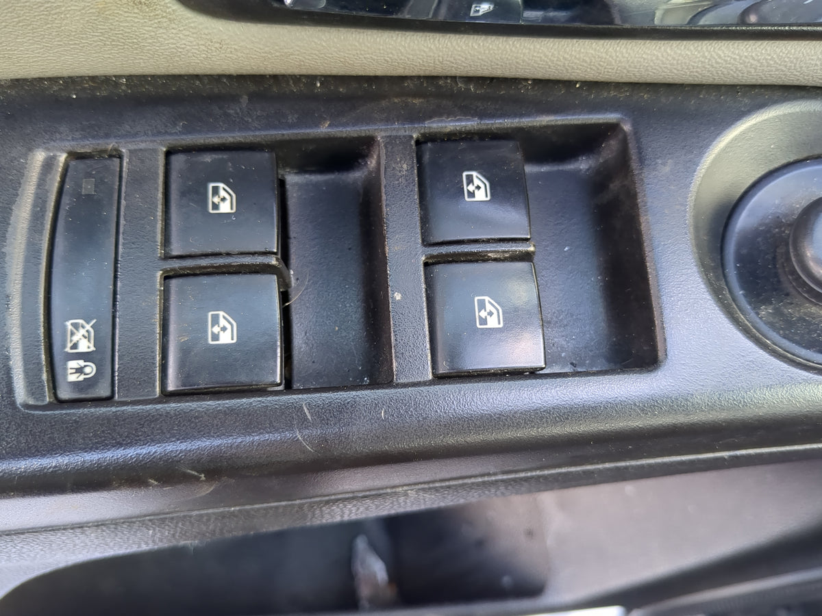 2011-2013 Chevrolet Cruze Master Power Window Switch Replacement Driver Side Left Fits Fits 2011 2012 2013 OEM Used Auto Par