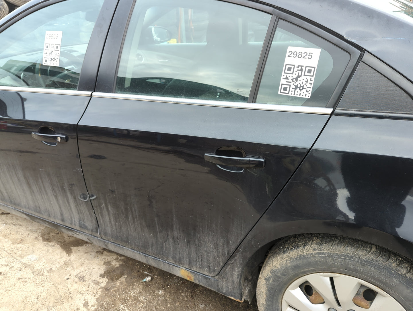 2012-2015 Chevrolet Cruze Driver Rear Door Oem - Oemusedautoparts1.com