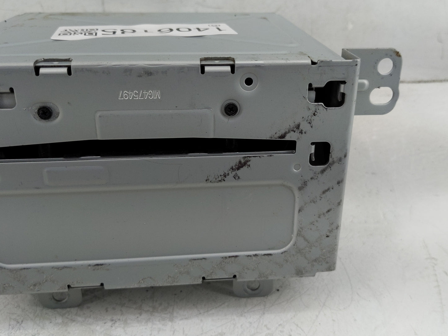 2011-2012 Chevrolet Cruze Radio AM FM Cd Player Receiver Replacement P/N:22870782 Fits Fits 2010 2011 2012 OEM Used Auto Par