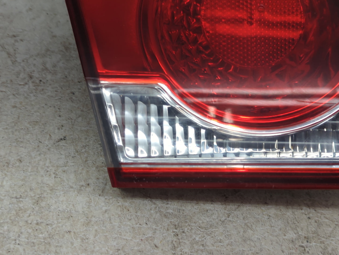 2011-2016 Chevrolet Cruze Tail Light Assembly Passenger Right OEM Fits Fits 2011 2012 2013 2014 2015 2016 OEM Used Auto Part
