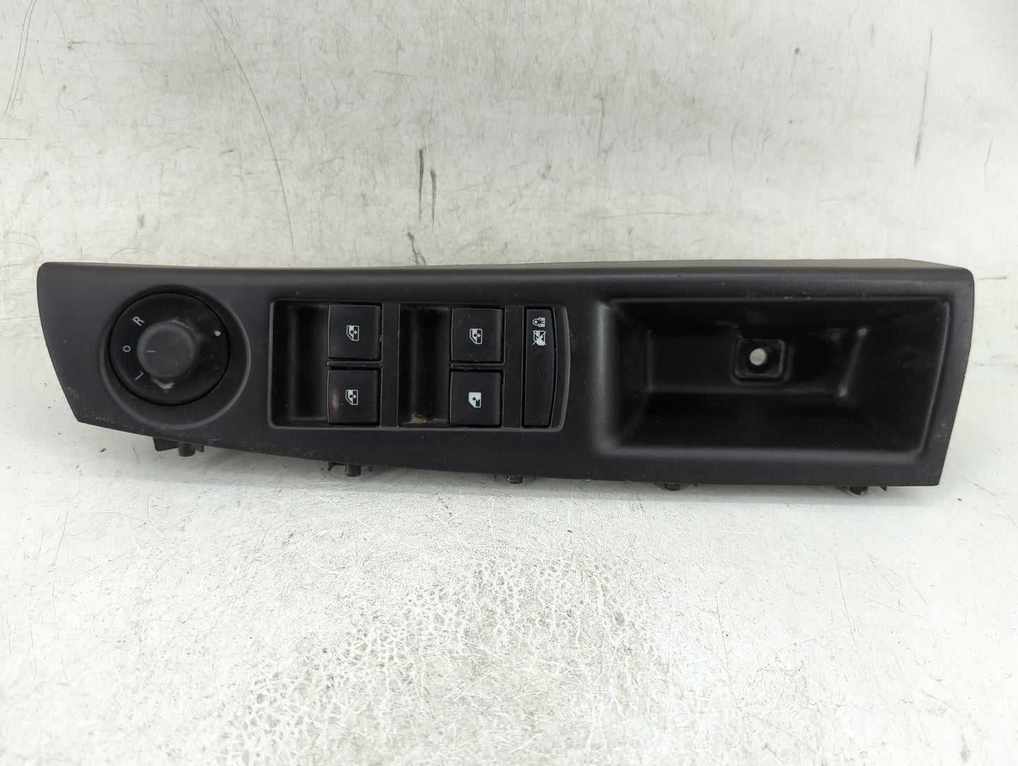 2011-2013 Chevrolet Cruze Master Power Window Switch Replacement Driver Side Left P/N:877569434 G509-L020286AA Fits OEM Used