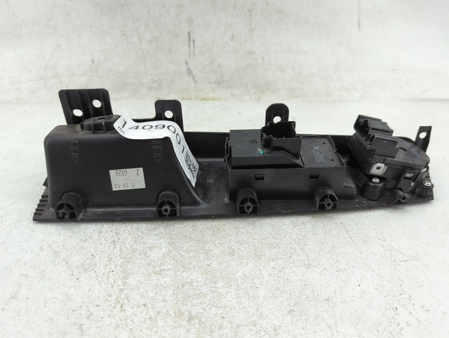 2011-2013 Chevrolet Cruze Master Power Window Switch Replacement Driver Side Left P/N:877569434 G509-L020286AA Fits OEM Used