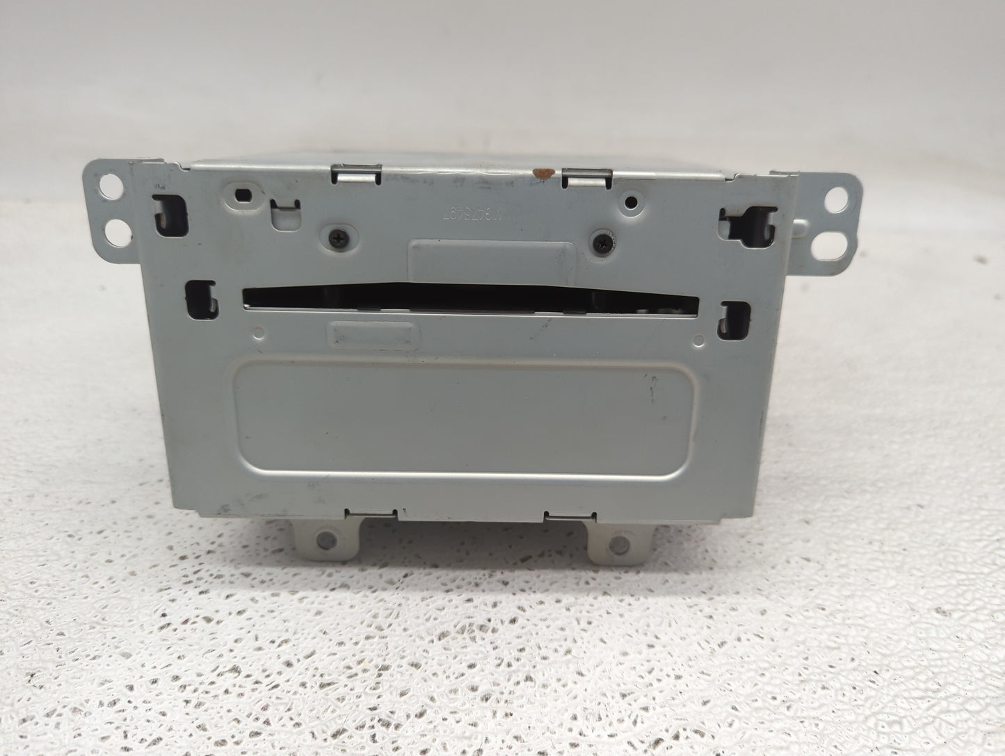2012 Chevrolet Cruze Radio AM FM Cd Player Receiver Replacement P/N:22870782 Fits OEM Used Auto Parts - Oemusedautoparts1.co