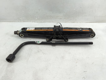 compare product 2012 Chevrolet Cruze Spare Scissor Car Jack 1411958