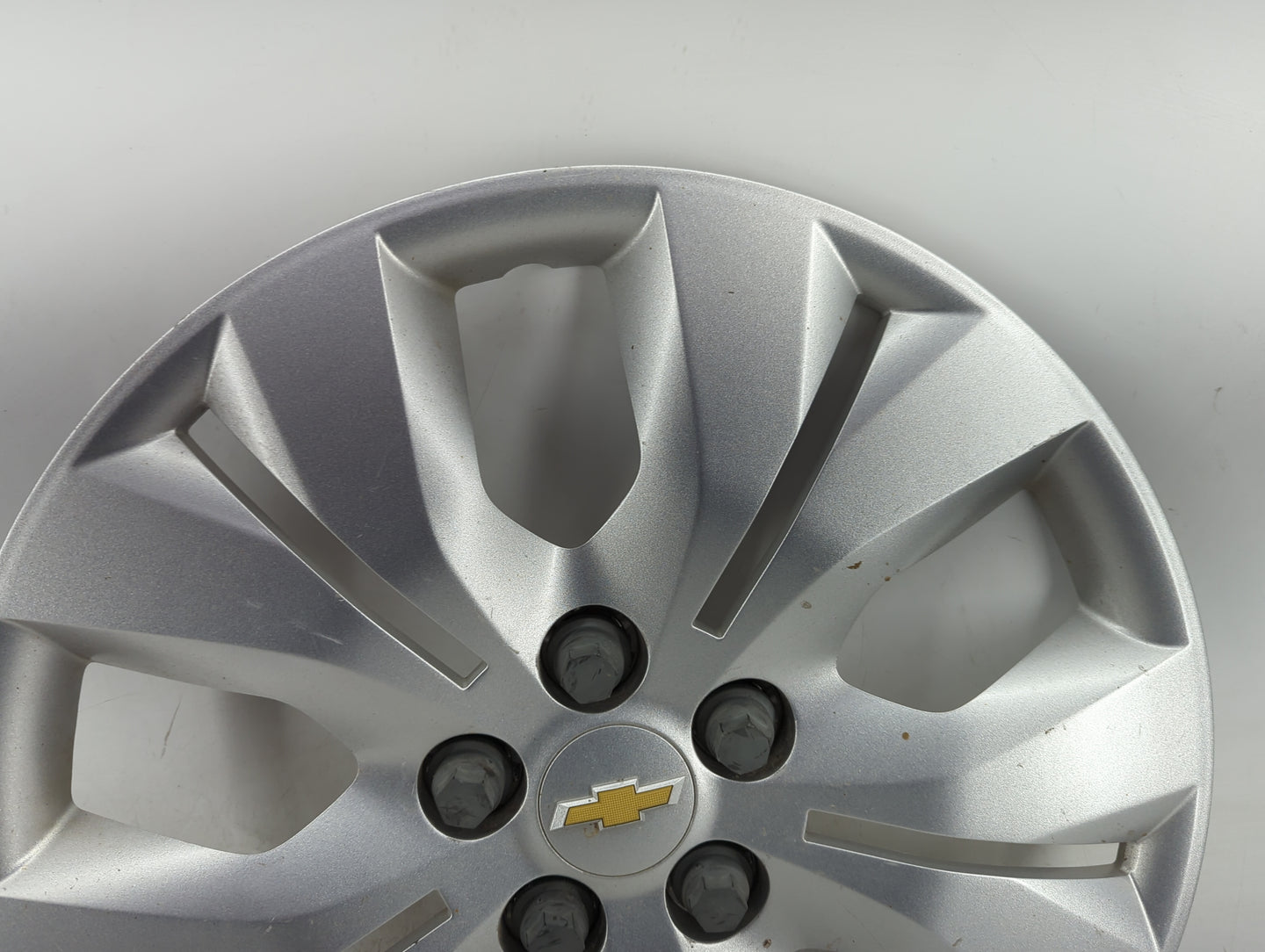 2012-2016 Chevrolet Cruze Hubcap Wheel Cover 1413955 - Oemusedautoparts1.com