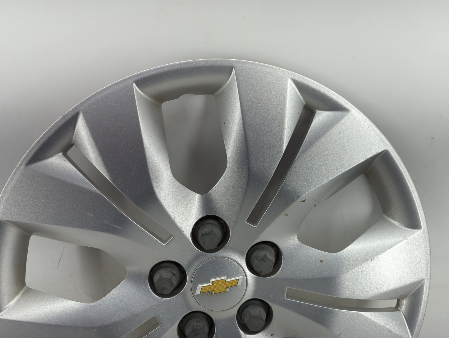 2012-2016 Chevrolet Cruze Hubcap Wheel Cover 1413955 - Oemusedautoparts1.com