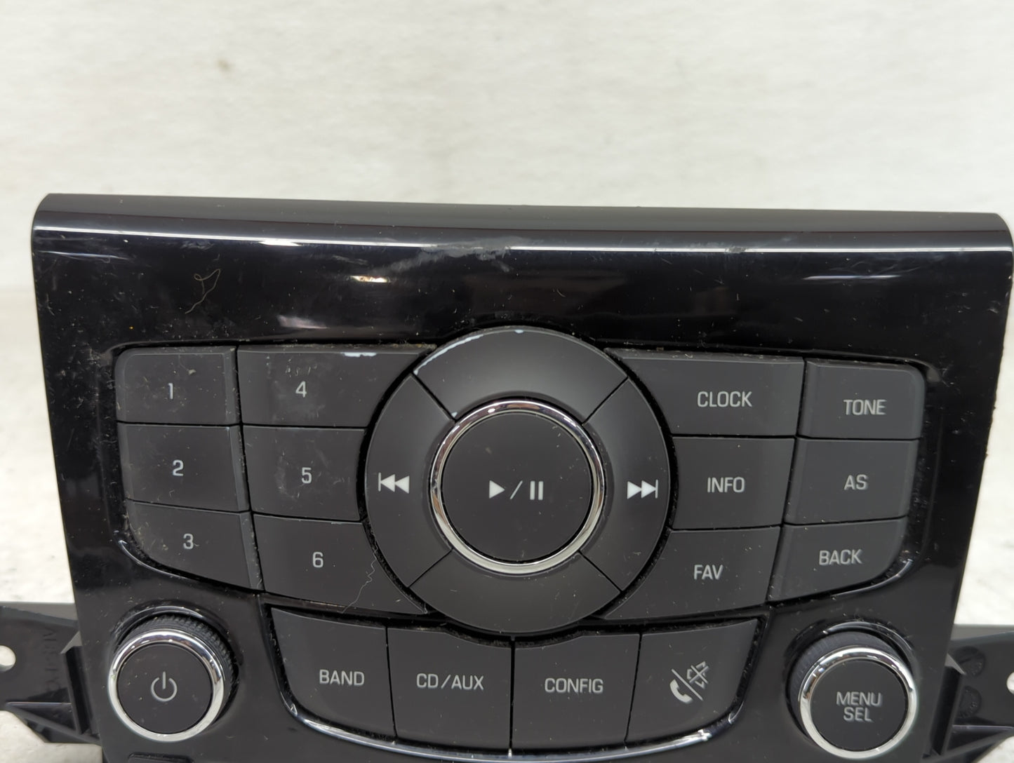 2011-2016 Chevrolet Cruze Radio Control Panel 1413972 - Oemusedautoparts1.com