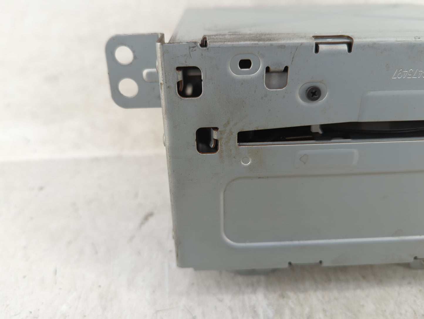 2012 Chevrolet Cruze Radio AM FM Cd Player Receiver Replacement P/N:22870782 Fits OEM Used Auto Parts - Oemusedautoparts1.co