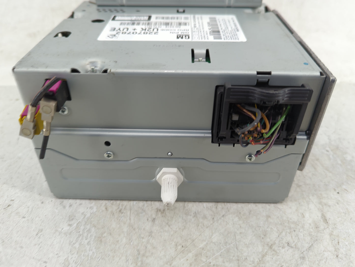 2012 Chevrolet Cruze Radio AM FM Cd Player Receiver Replacement P/N:22870782 Fits OEM Used Auto Parts - Oemusedautoparts1.co