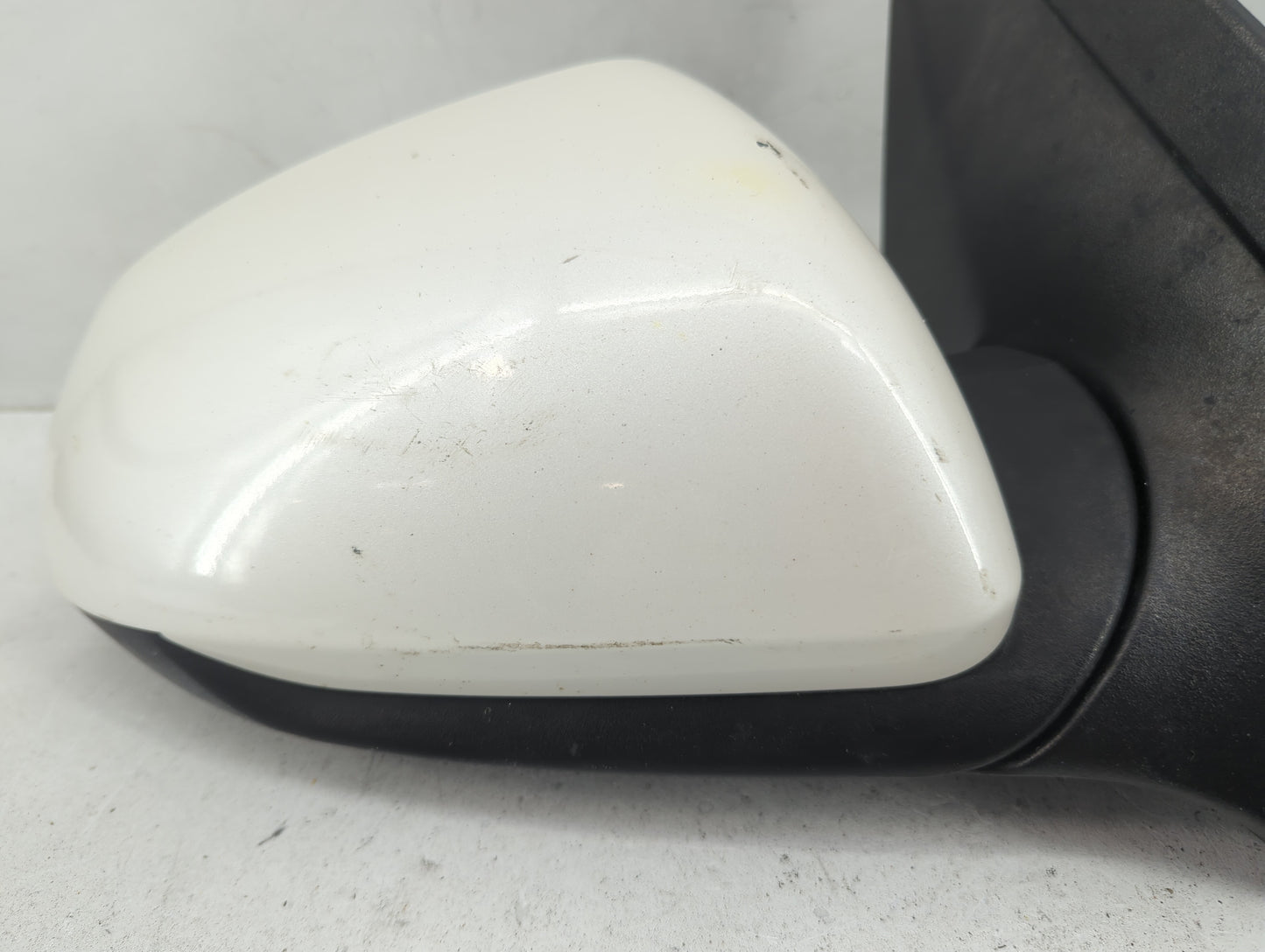 2011-2016 Chevrolet Cruze Passenger Side View Mirror - Right Door Mirror OEM Used - Oemusedautoparts1.com