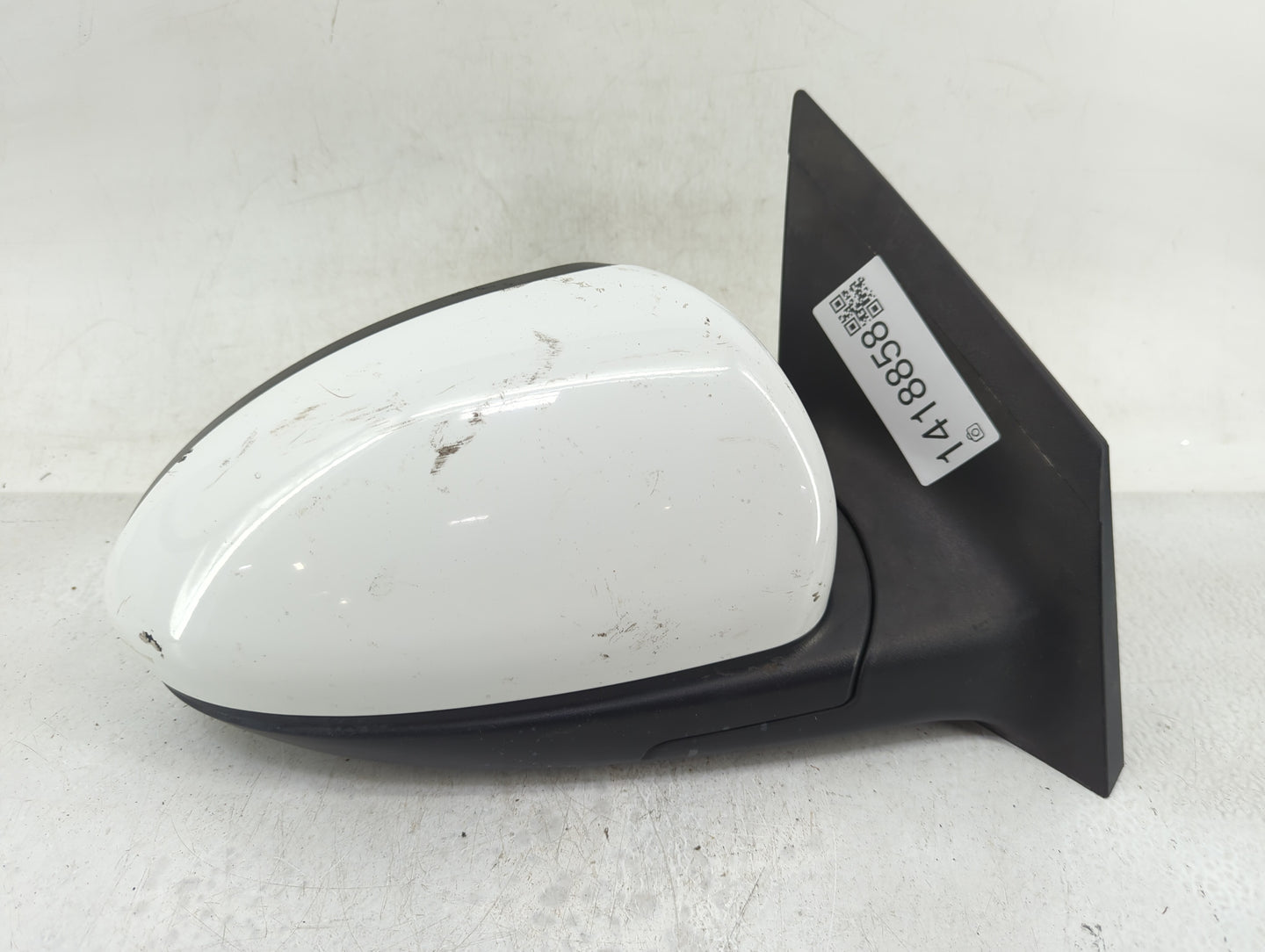 2011-2016 Chevrolet Cruze Passenger Side View Mirror - Right Door Mirror OEM Used - Oemusedautoparts1.com