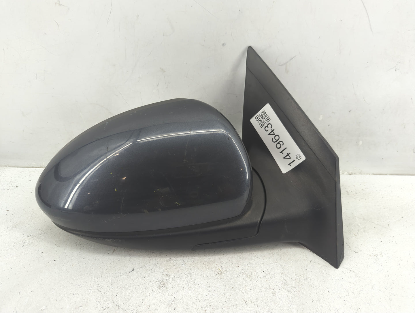 2011-2016 Chevrolet Cruze Passenger Side View Mirror - Right Door Mirror OEM Used - Oemusedautoparts1.com