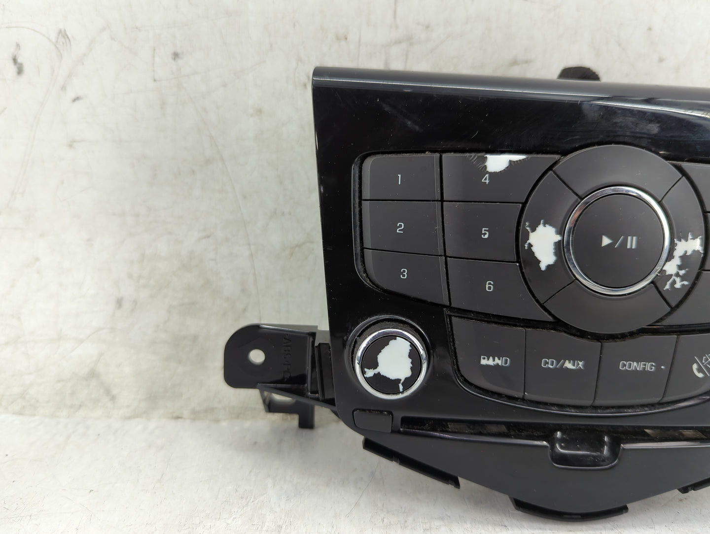2011-2016 Chevrolet Cruze Radio Control Panel - Oemusedautoparts1.com