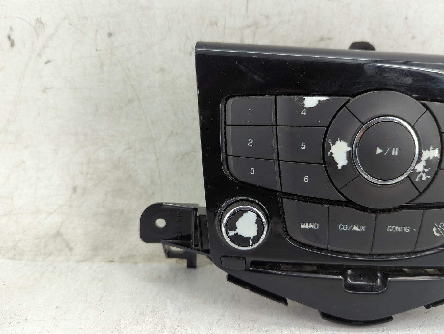 2011-2016 Chevrolet Cruze Radio Control Panel - Oemusedautoparts1.com