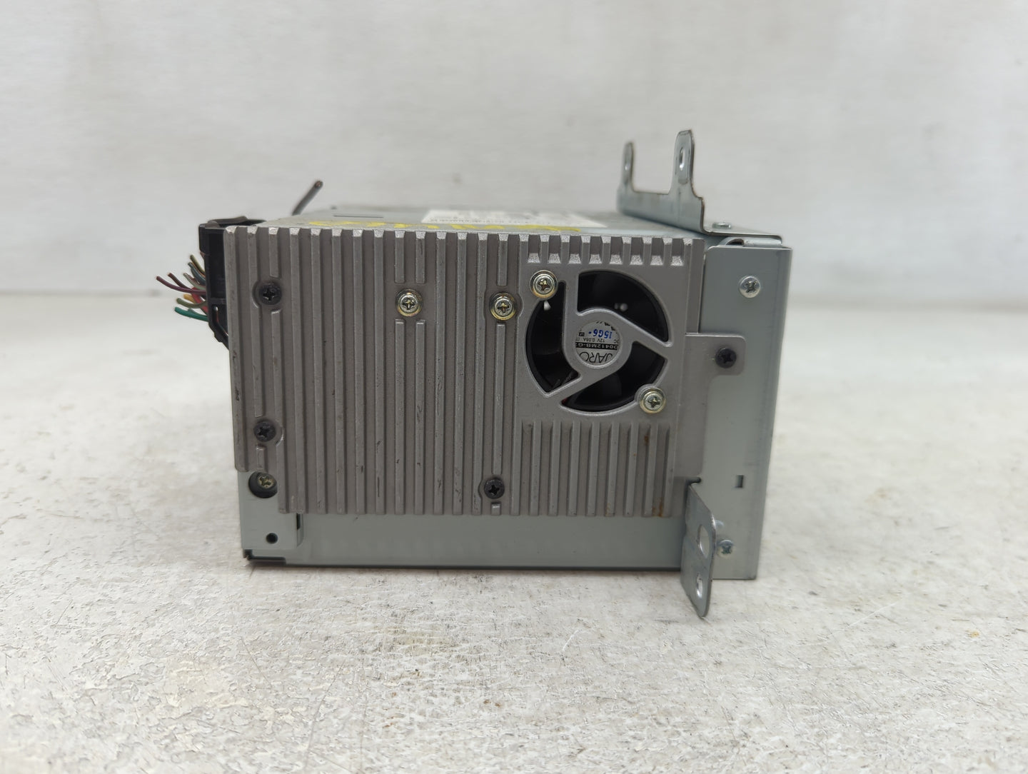 2012 Chevrolet Cruze Radio AM FM Cd Player Receiver Replacement P/N:22815634 Fits OEM Used Auto Parts - Oemusedautoparts1.co
