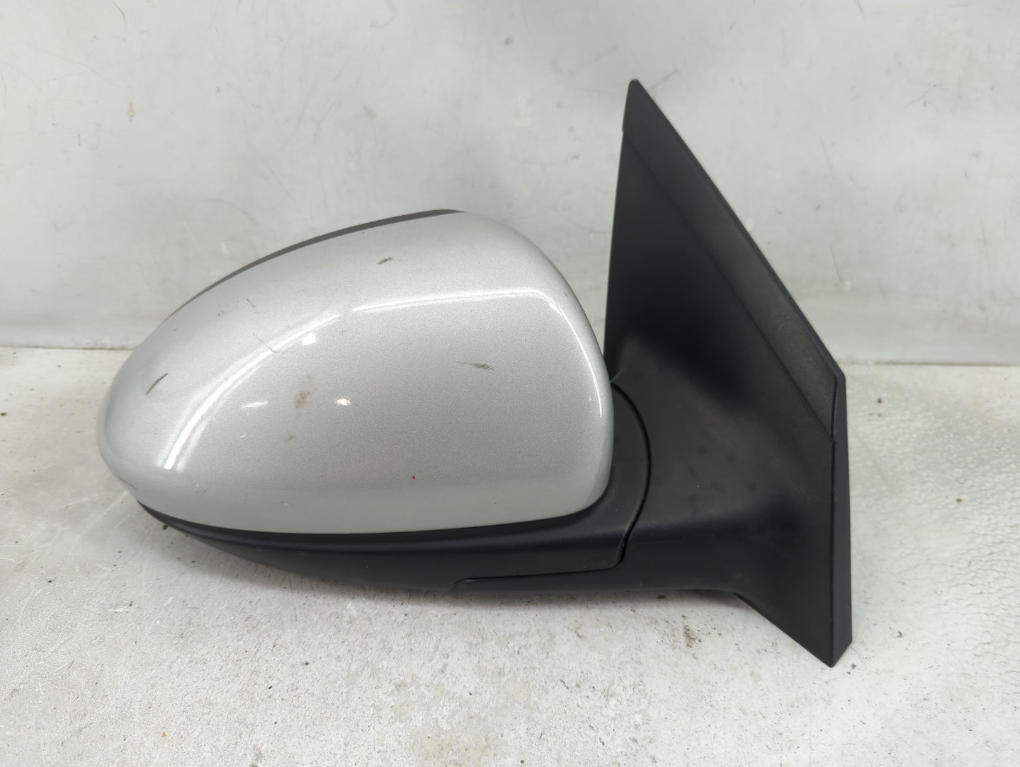 2011-2016 Chevrolet Cruze Driver Side View Mirror - Left Door Mirror OEM Used - Oemusedautoparts1.com
