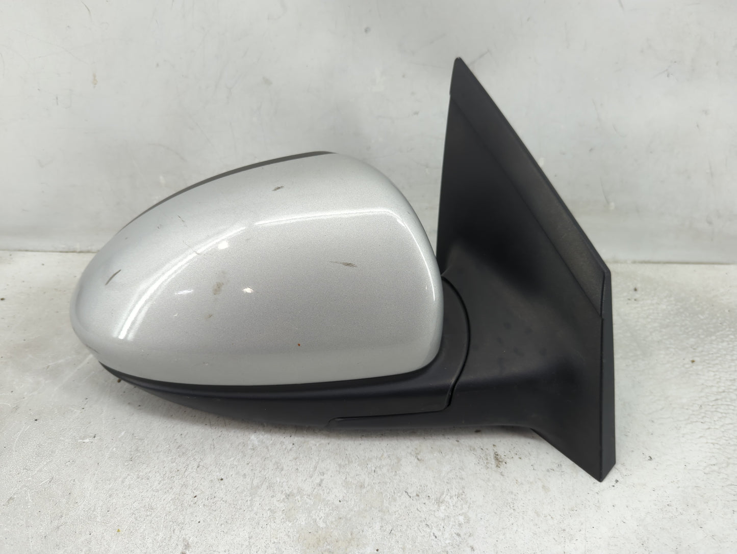 2011-2016 Chevrolet Cruze Driver Side View Mirror - Left Door Mirror OEM Used - Oemusedautoparts1.com