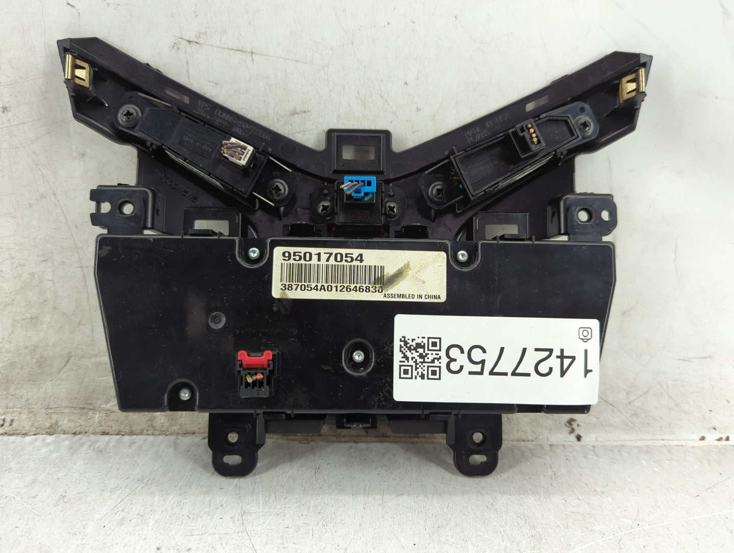 2011-2012 Chevrolet Cruze Climate Control Module Temperature AC/Heater Replacement P/N:95017054 Fits Fits 2011 2012 OEM Used
