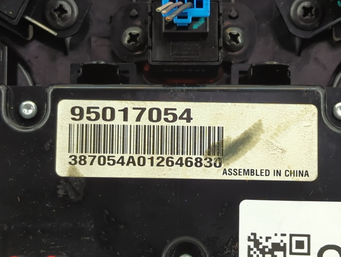 2011-2012 Chevrolet Cruze Climate Control Module Temperature AC/Heater Replacement P/N:95017054 Fits Fits 2011 2012 OEM Used