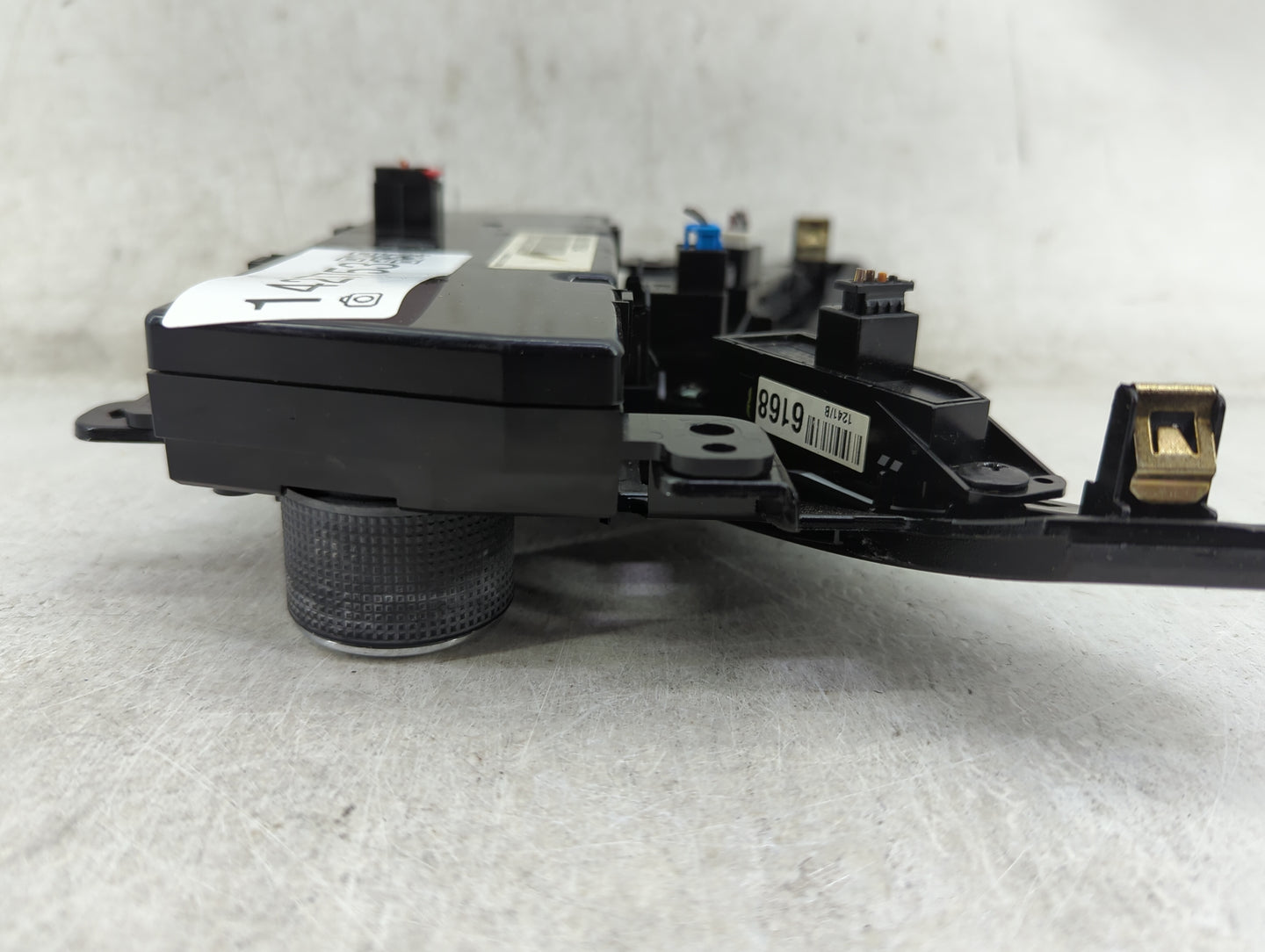 2011-2012 Chevrolet Cruze Climate Control Module Temperature AC/Heater Replacement P/N:95017054 Fits Fits 2011 2012 OEM Used