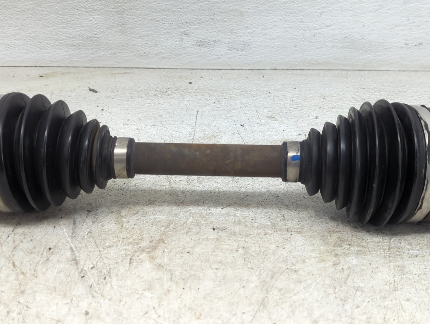2011-2016 Chevrolet Cruze Axle Shaft Front Driver Cv C/v - Oemusedautoparts1.com