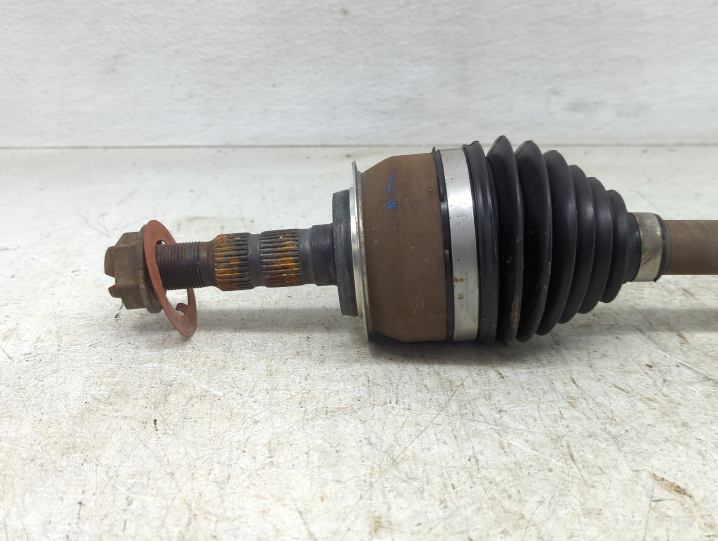 2011-2016 Chevrolet Cruze Axle Shaft Front Driver Cv C/v - Oemusedautoparts1.com