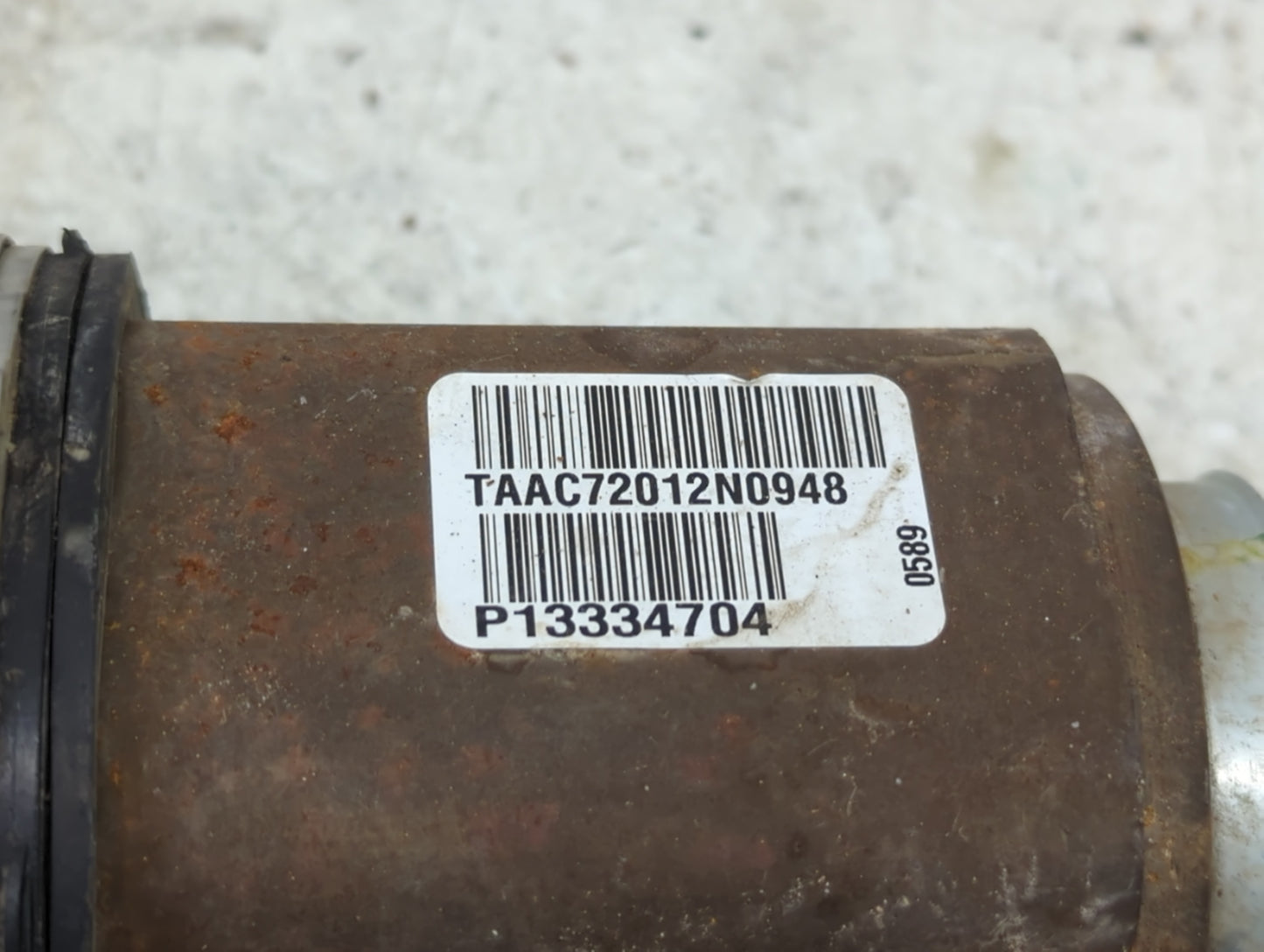 2011-2016 Chevrolet Cruze Axle Shaft Front Driver Cv C/v - Oemusedautoparts1.com