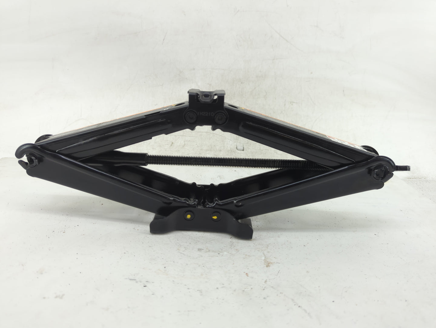2012 Chevrolet Cruze Spare Scissor Car Jack - Oemusedautoparts1.com