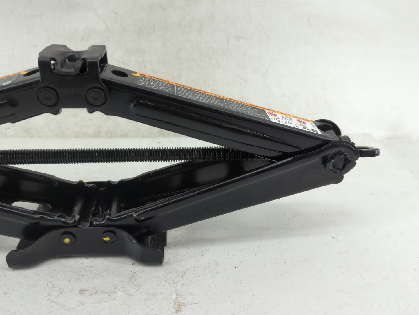 2012 Chevrolet Cruze Spare Scissor Car Jack - Oemusedautoparts1.com