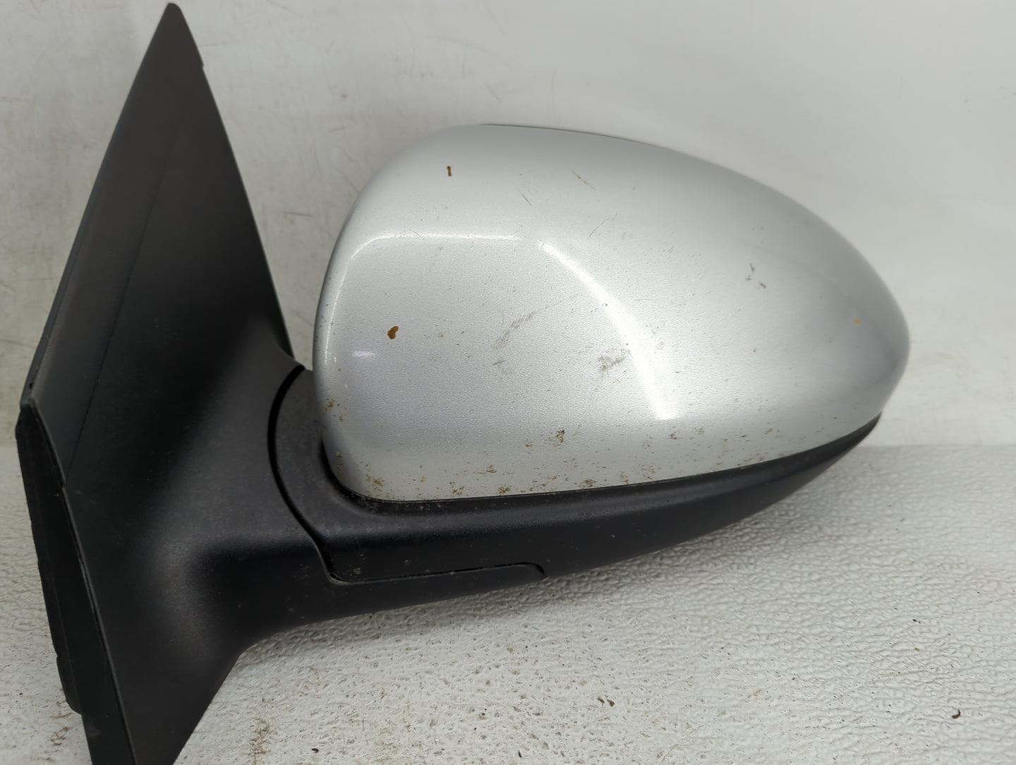 2011-2016 Chevrolet Cruze Driver Side View Mirror - Left Door Mirror OEM Used - Oemusedautoparts1.com
