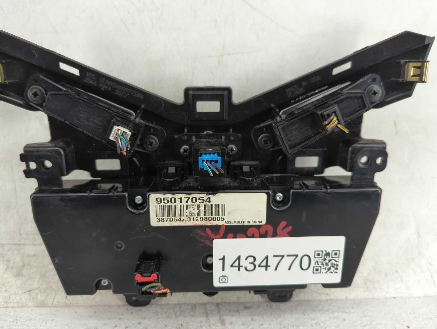2011-2012 Chevrolet Cruze Climate Control Module Temperature AC/Heater Replacement P/N:95017054 Fits Fits 2011 2012 OEM Used