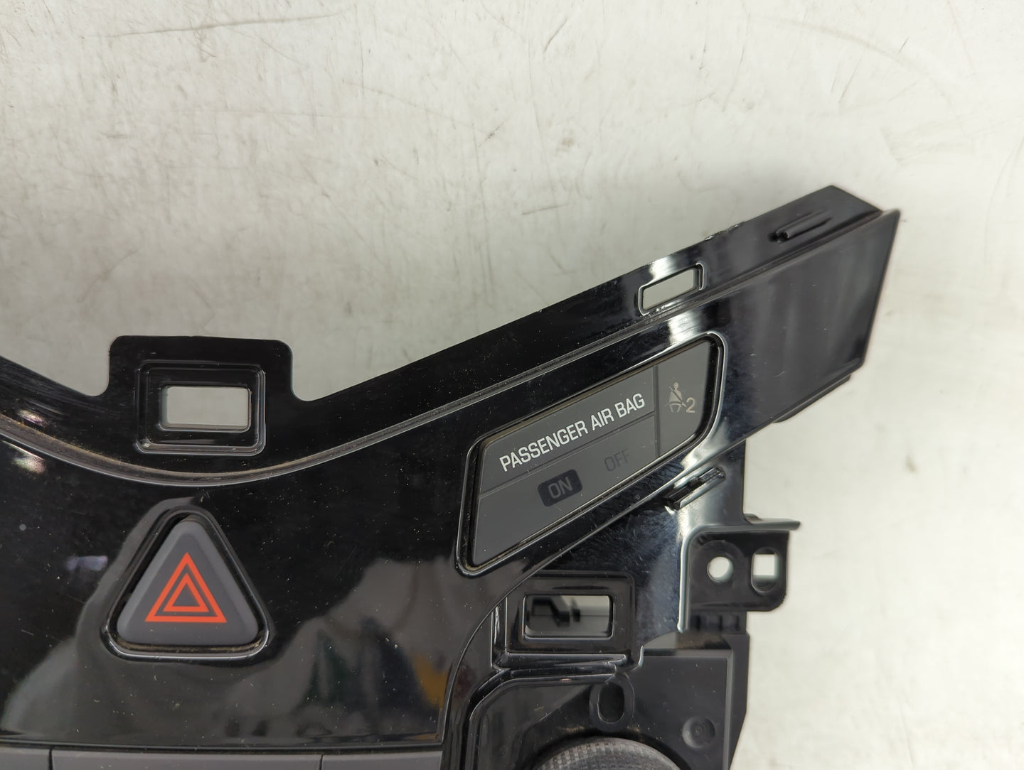 2011-2012 Chevrolet Cruze Climate Control Module Temperature AC/Heater Replacement P/N:95017054 Fits Fits 2011 2012 OEM Used