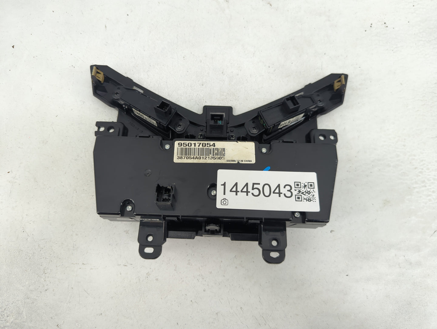 2012 Chevrolet Cruze Climate Control Module Temperature AC/Heater Replacement P/N:95017054 387054A012135007 Fits OEM Used Au