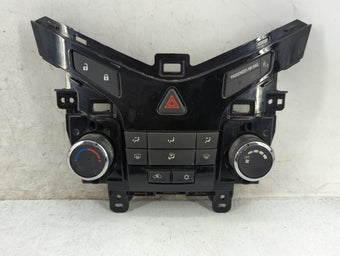 compare product 2011-2012 Chevrolet Cruze Climate Control Module Temperature AC/Heater Replacement P/N:95017054 387054A020960121 Fits OEM Used Auto Parts