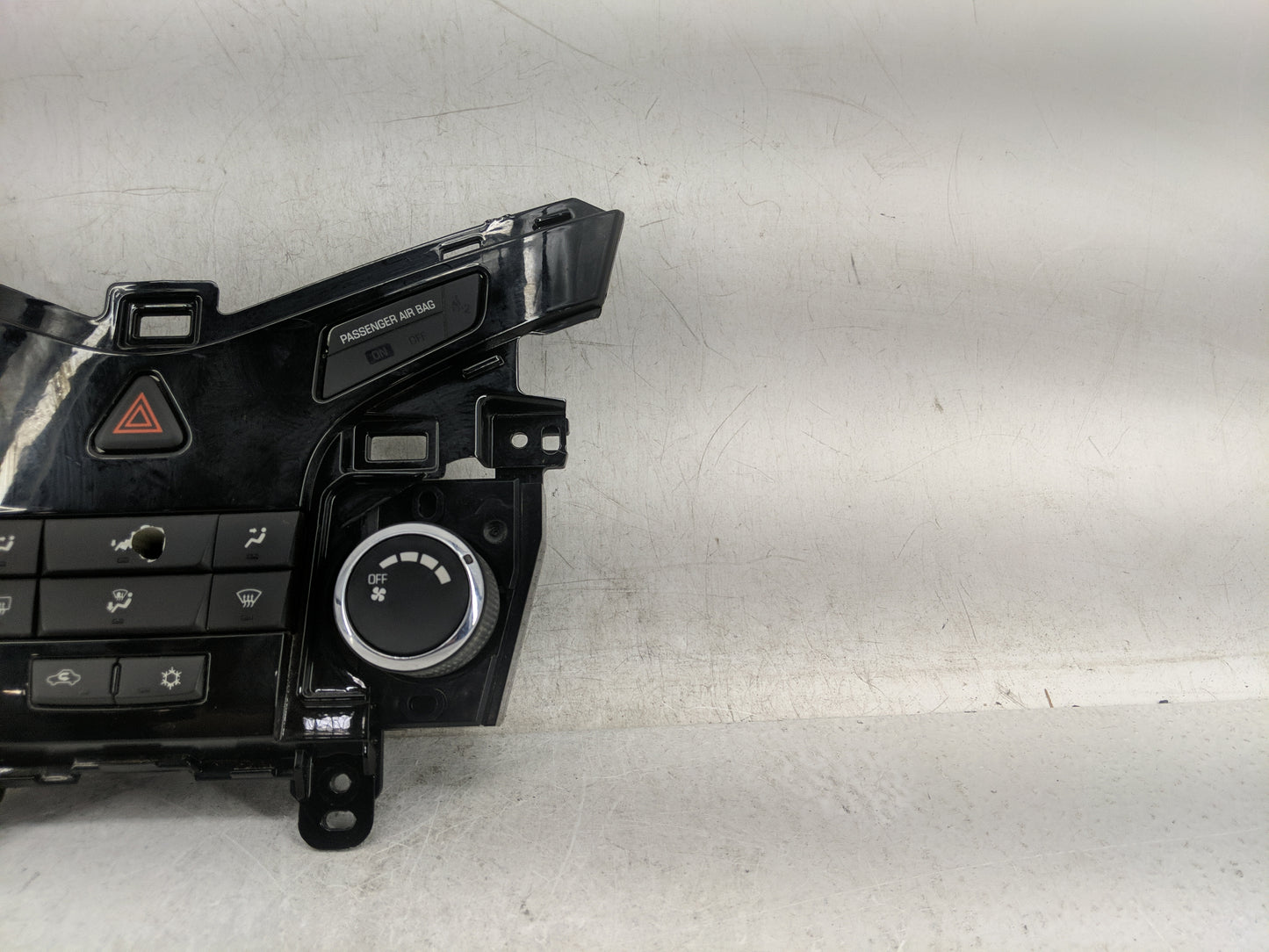 2012 Chevrolet Cruze Climate Control Module Temperature AC/Heater Replacement P/N:95017054 387054A012505967 Fits OEM Used Au
