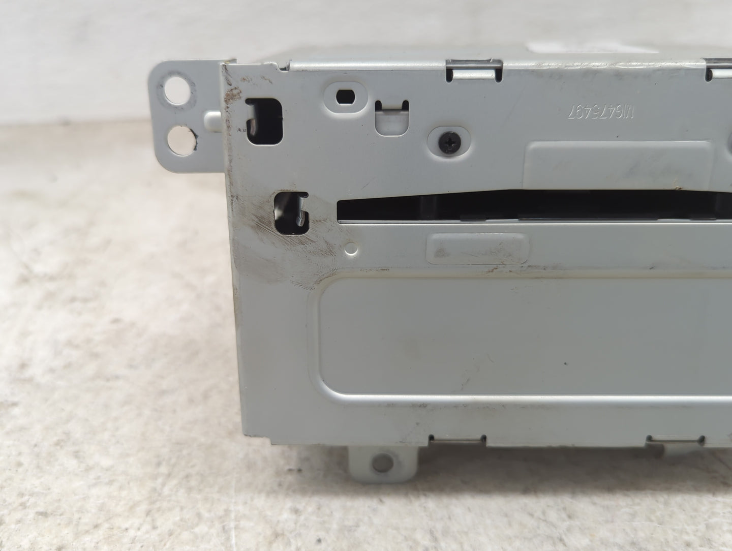 2012 Chevrolet Cruze Radio AM FM Cd Player Receiver Replacement P/N:22815634 CQ-FG21E0GDA Fits OEM Used Auto Parts - Oemused