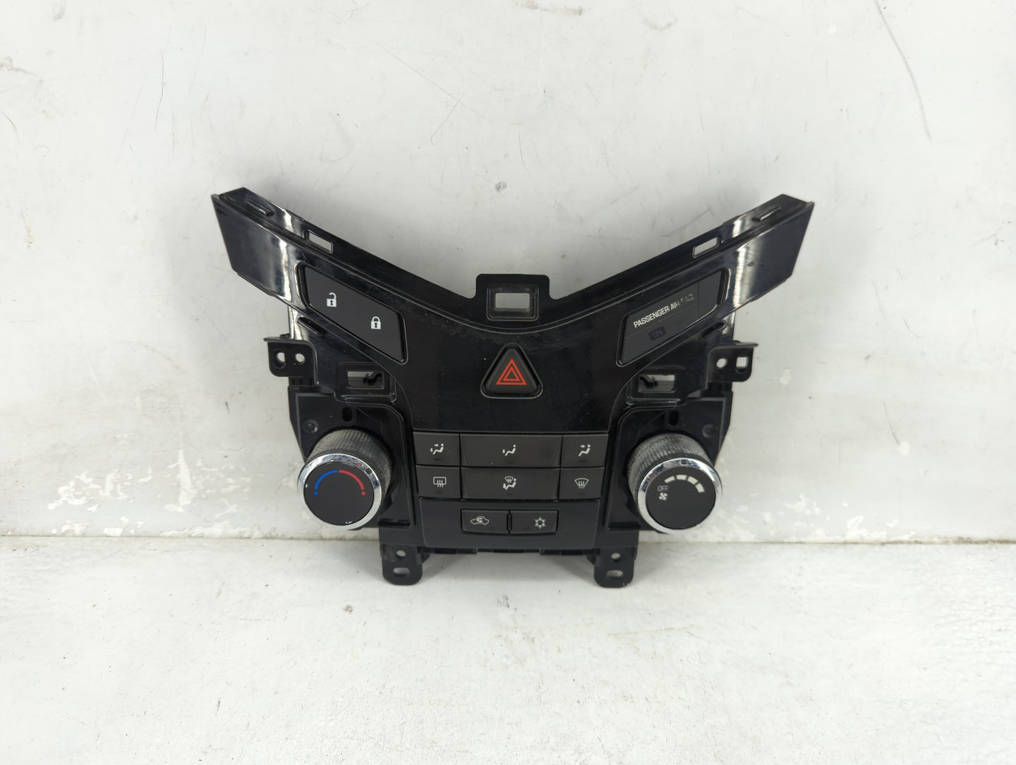 2012 Chevrolet Cruze Climate Control Module Temperature AC/Heater Replacement P/N:95017054 387054A020725050 Fits OEM Used Au