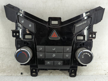 2011-2012 Chevrolet Cruze Climate Control Module Temperature AC/Heater Replacement P/N:95017054 387054A011540682 Fits OEM Us