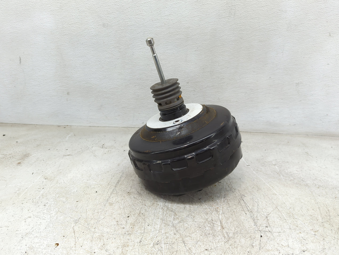 2011-2016 Chevrolet Cruze Power Brake Booster Oem - Oemusedautoparts1.com