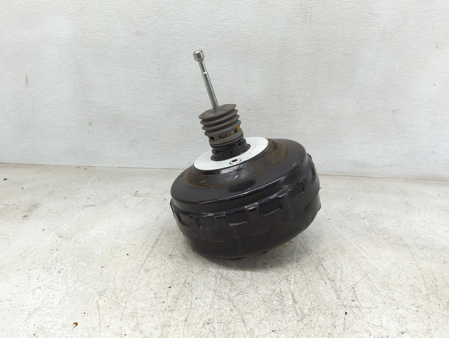 2011-2016 Chevrolet Cruze Power Brake Booster Oem - Oemusedautoparts1.com